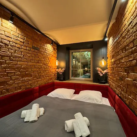 شقة Stay99 Underground بوزنان