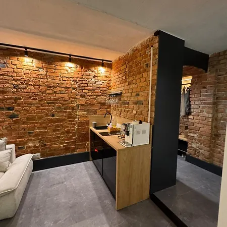 Stay99 Underground Appartamento Poznań