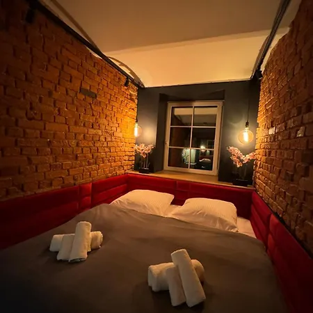 Stay99 Underground Daire Poznan